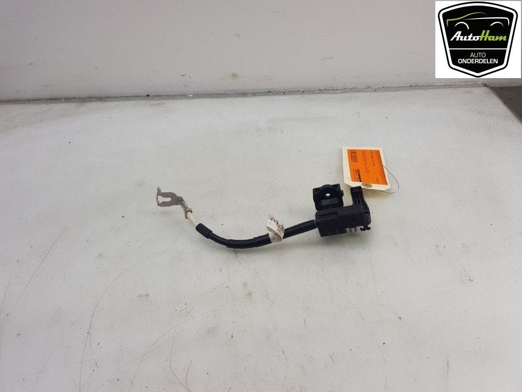 CABLE Toyota Auris (E18) (|8211247|8211247030|), Utilisé, Toyota