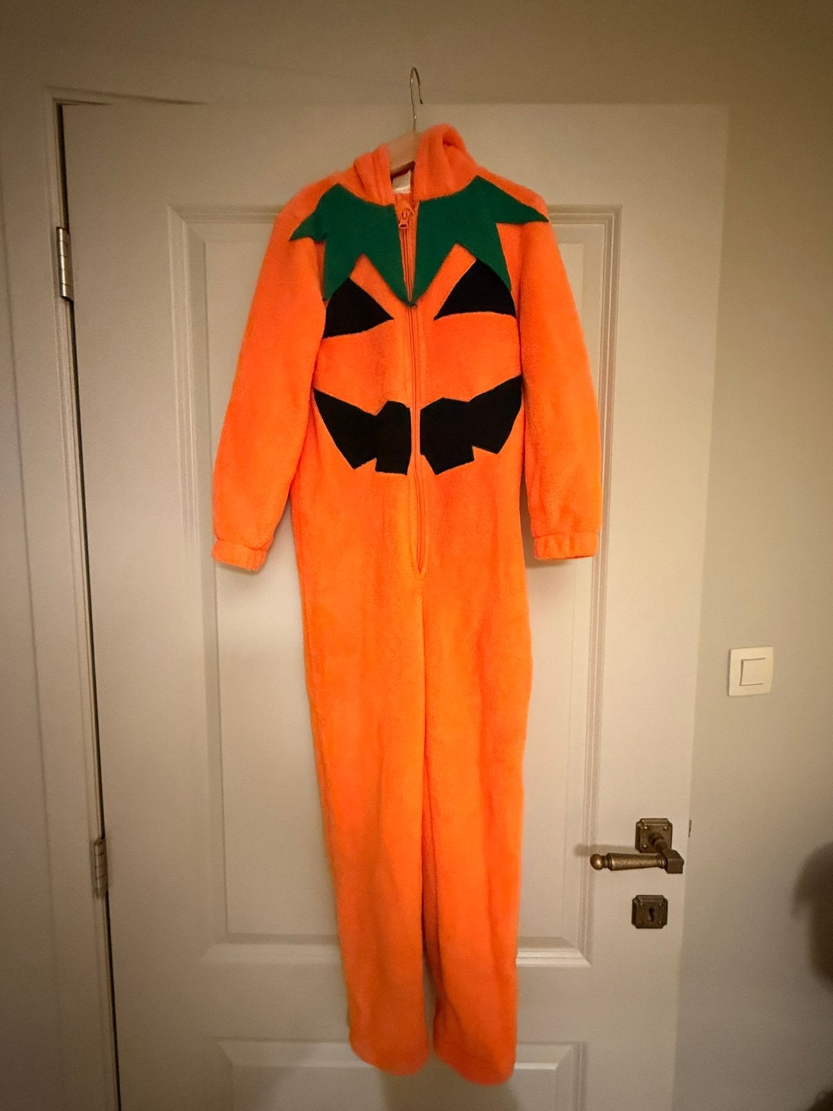 Halloween kostuum pompoen kind 122/128, Ophalen, Zo goed als nieuw