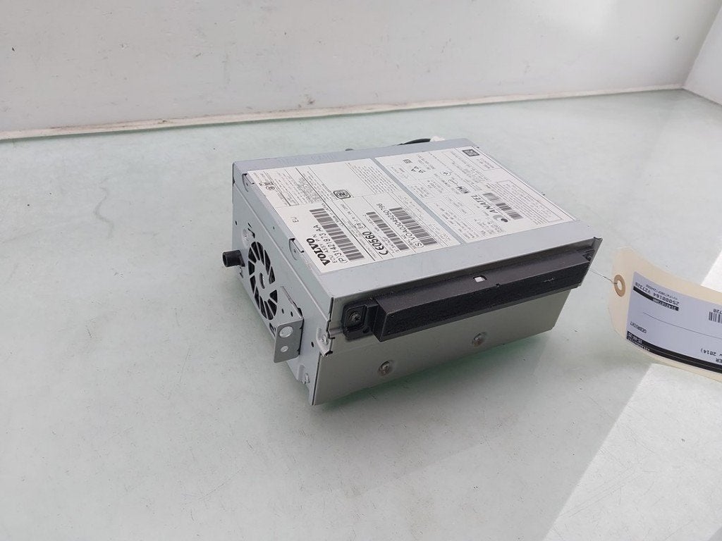 RADIO Volvo V60 I (FW / GW) (01-2010/12-2018), Dhr. J. Ham, Gebruikt, Administratie@autoham.nl, Volvo