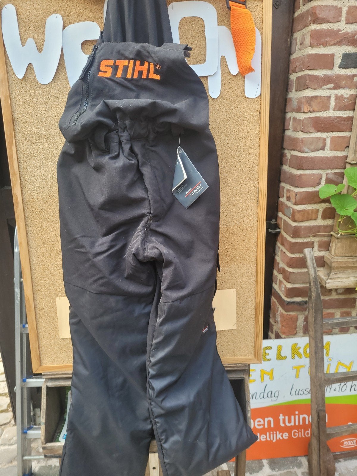 Pantalon de scie Stihl 52, Jardin & Terrasse, Vêtements de travail, Enlèvement