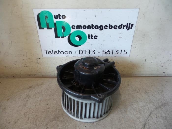 Moteur de ventilation chauffage d'un Honda Civic (Civic 92-), Honda, -, 3 mois de garantie, Utilisé