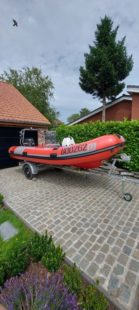 Bateaux semi rigide, Watersport en Boten, Motorboten en Motorjachten, Gebruikt, Polyester, Benzine, Buitenboordmotor, Navigatie