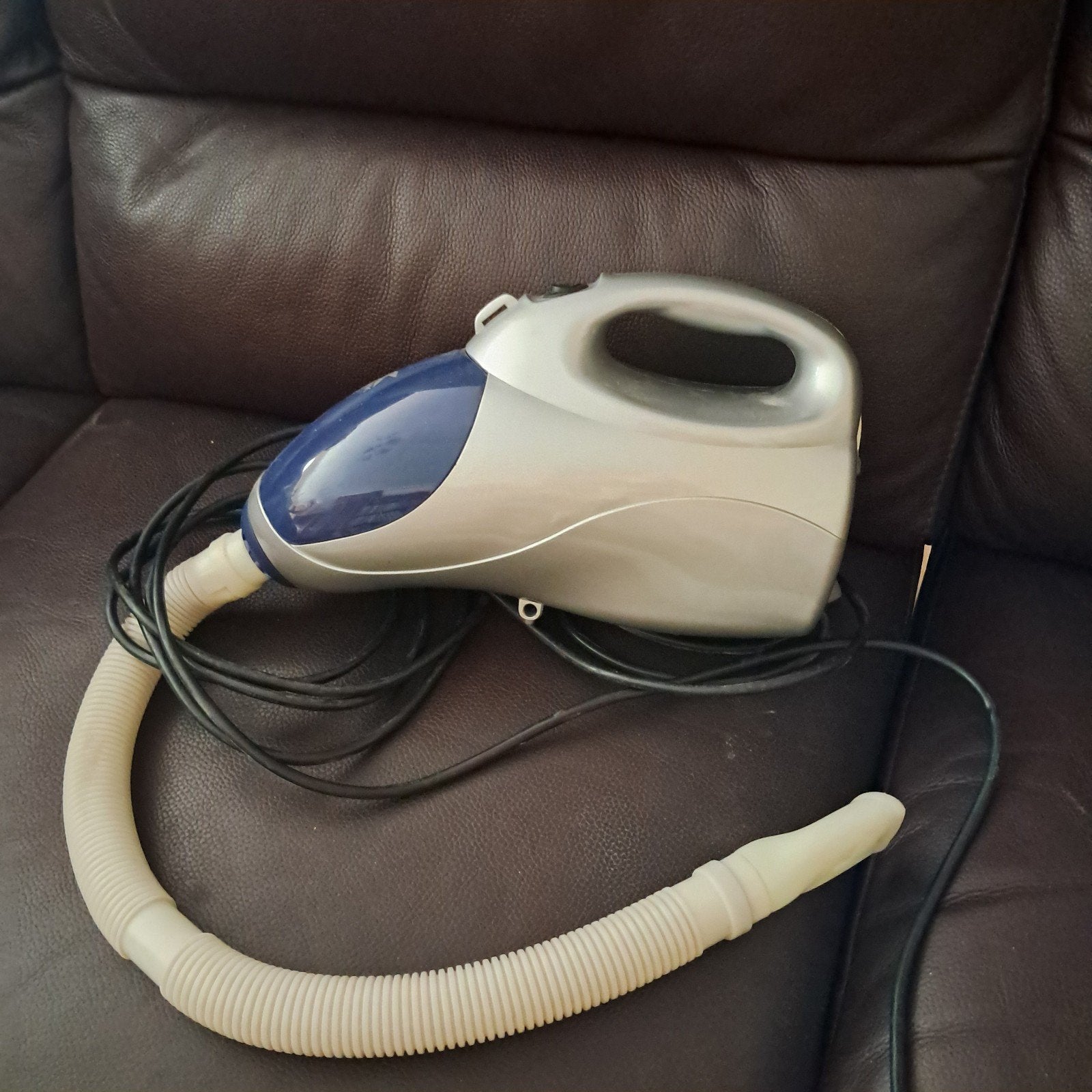 ASPIRATEUR KALORIK, Enlèvement