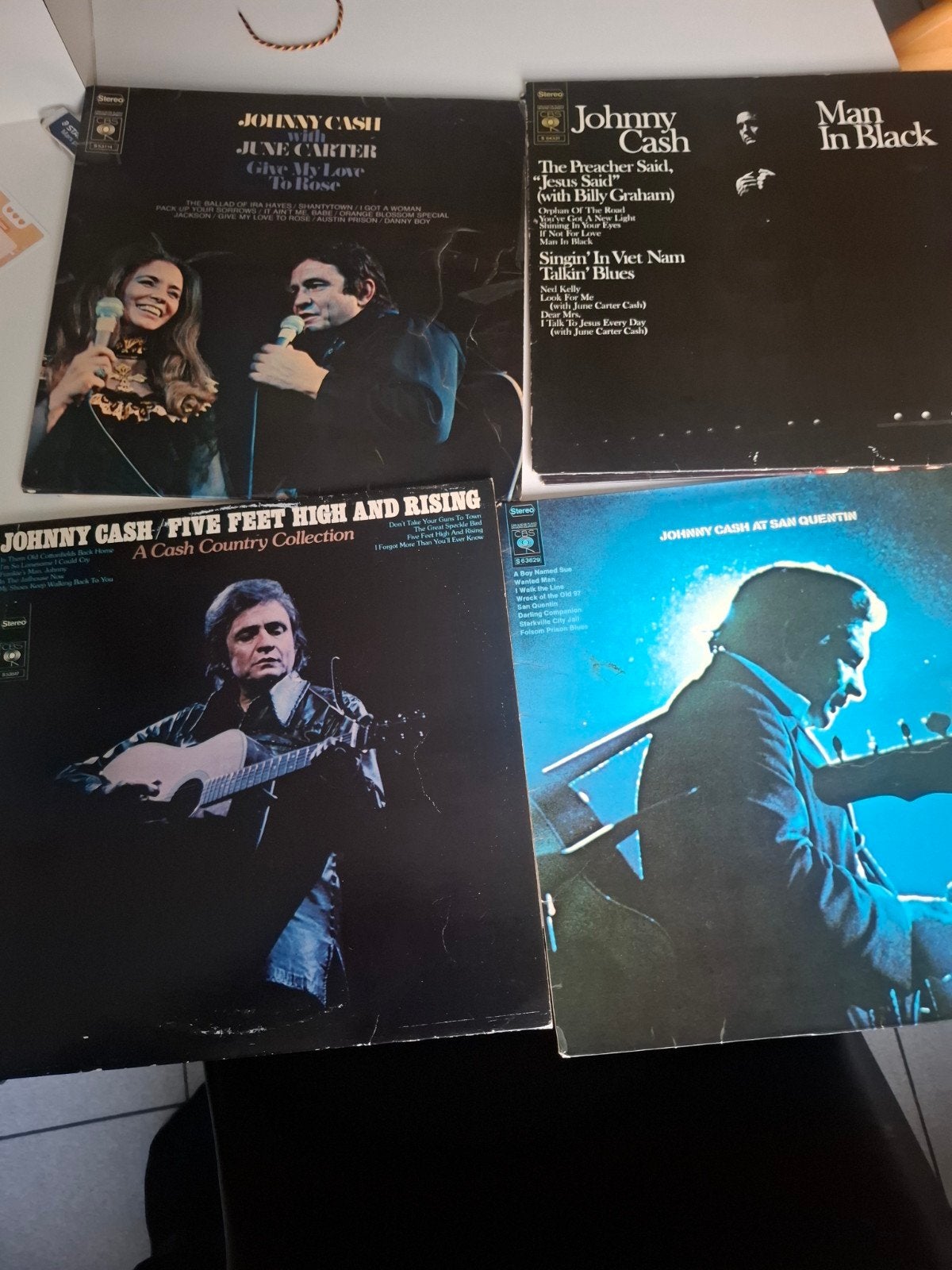platen van johnny cash gereserveerd, Ophalen