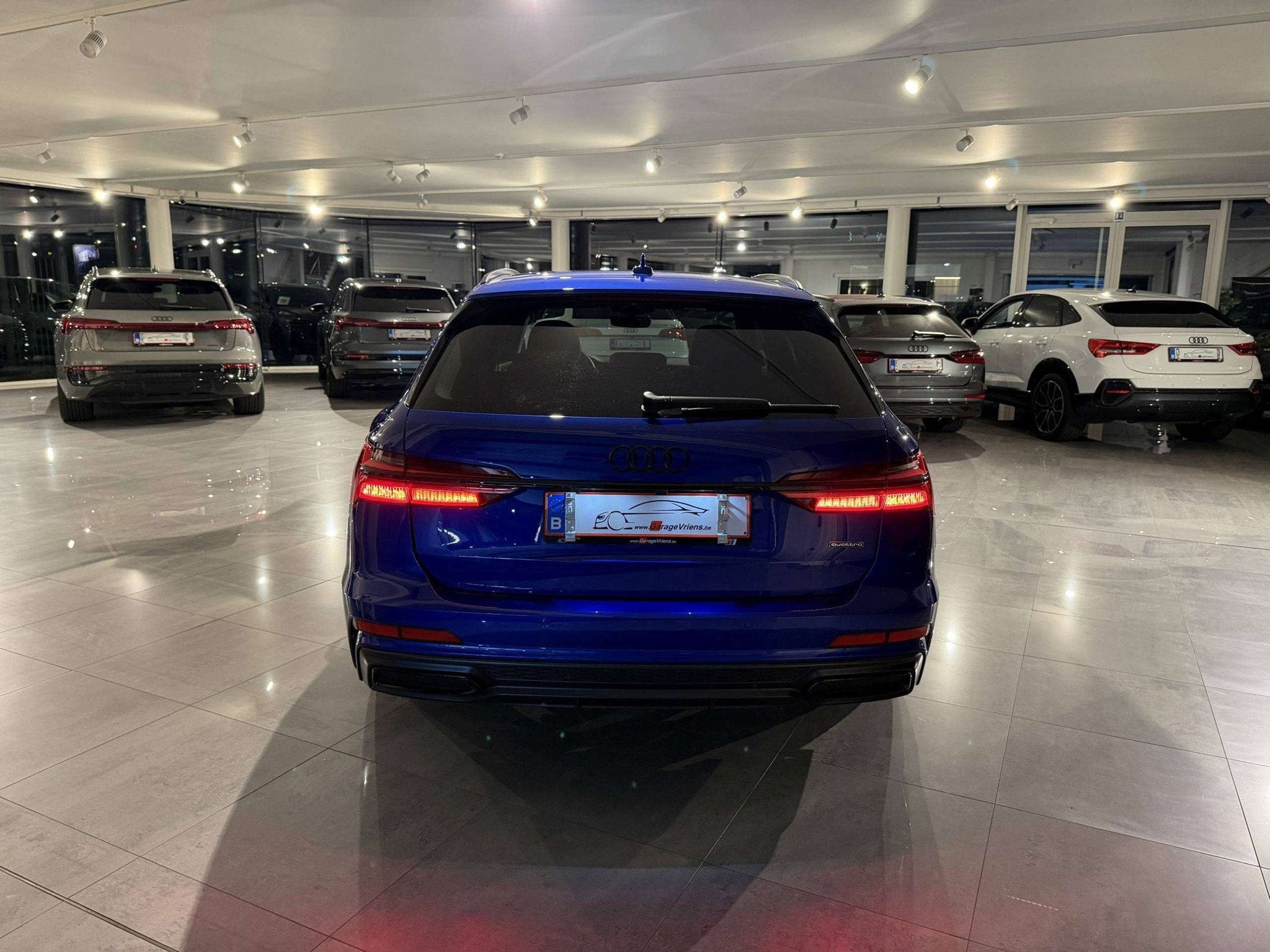 Audi A6 45TFSI 265PK QUATTRO * KLEUR EXCLUSIVE ULTRA BLAUW P, Auto's, Automaat, Gebruikt, 4 cilinders, 1984 cc