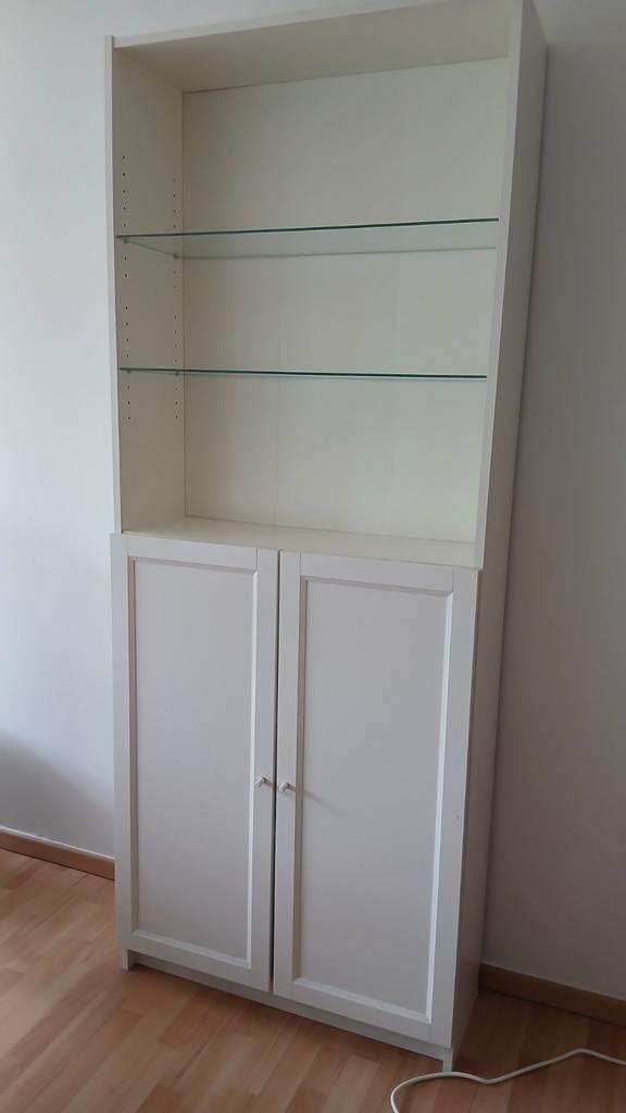 Billy IKEA witte planken met 2 deuren, Huis en Inrichting, Ophalen, Glas