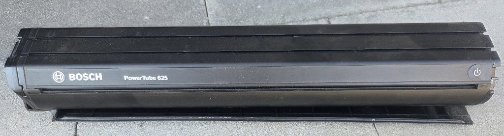 oplader Bosch + powertube 625, Fietsen en Brommers, Gebruikt