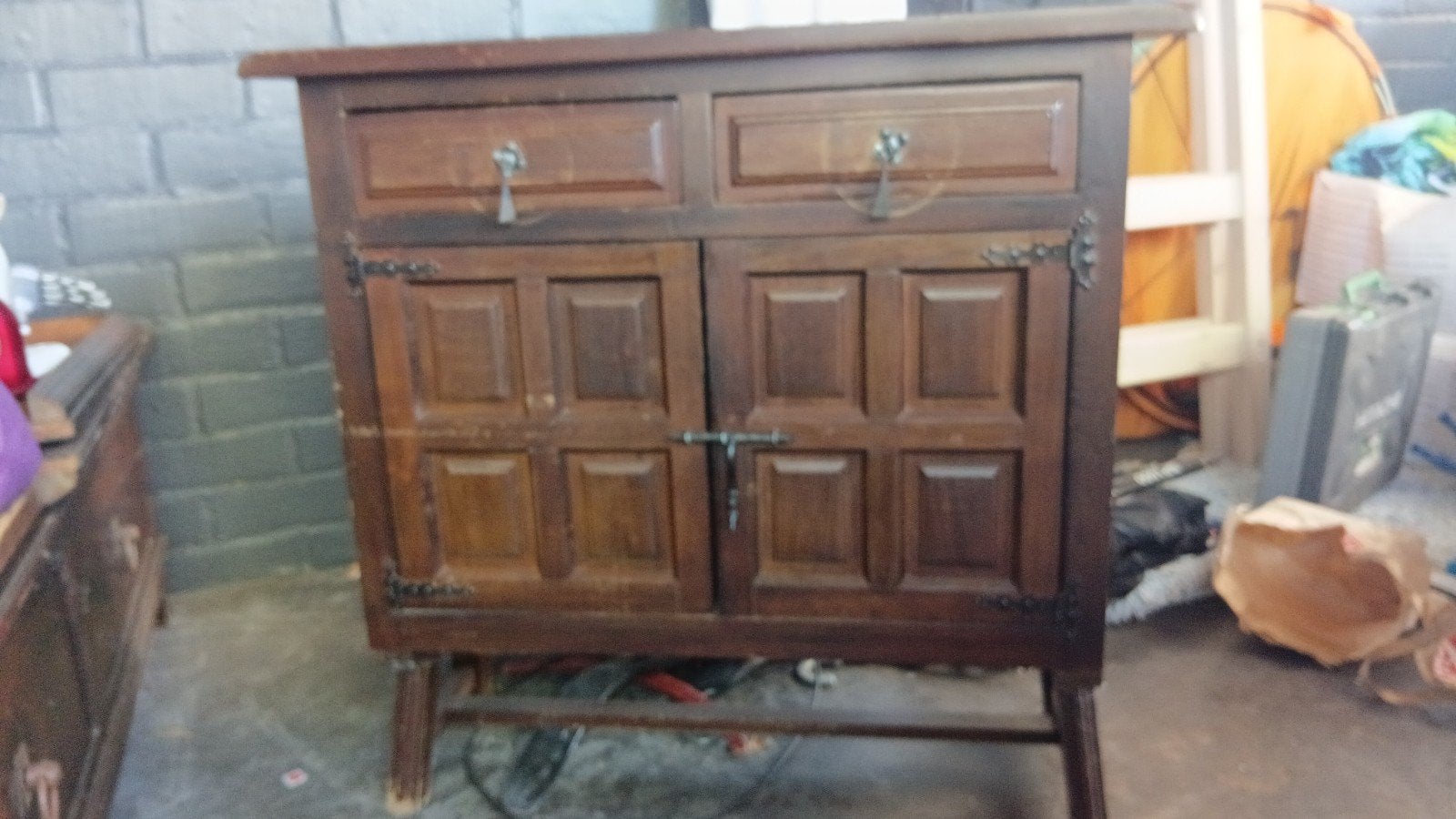 buffet espagnol/catalan ancien ou vintage, Enlèvement
