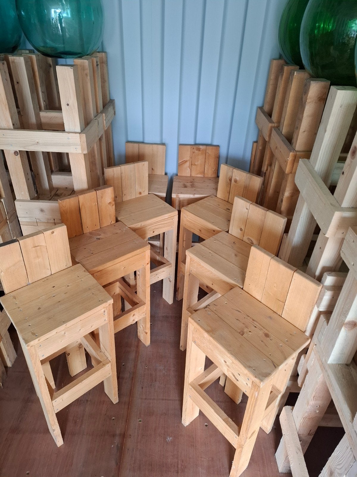 Nieuwe houten barkrukken 8 stuks v 200 euro! KOOPJE, Ophalen