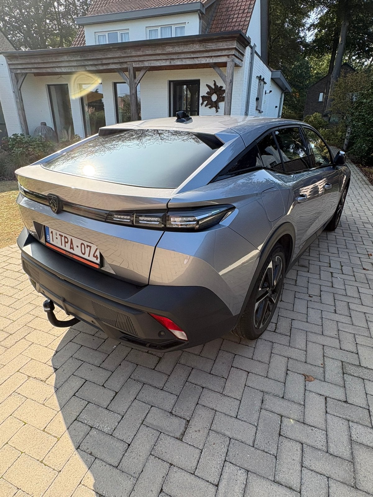 Peugeot 408 allure pack, Auto's, Automaat, Dealer onderhouden, Zwart, Leder en Stof