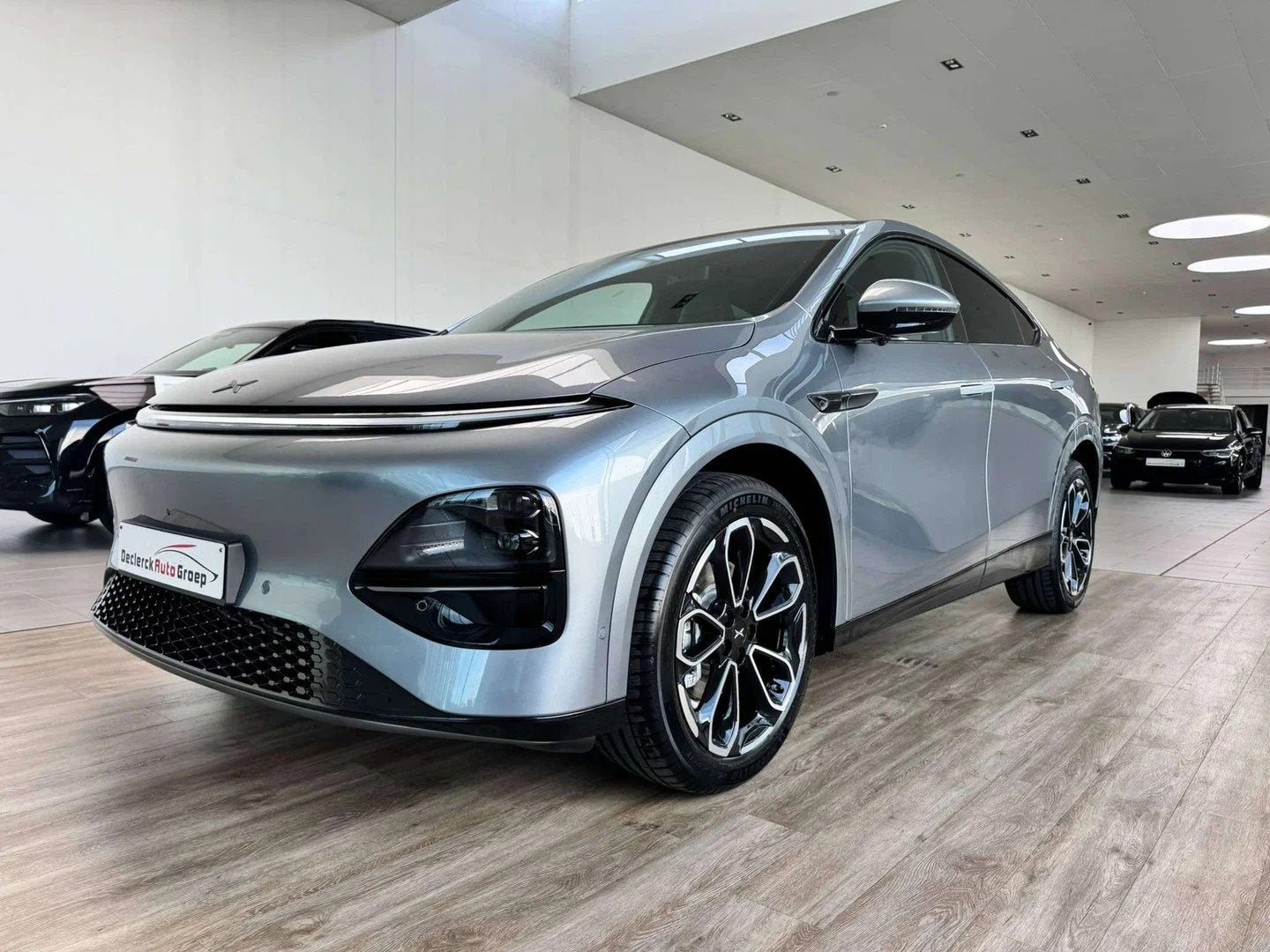 XPENG G6 AWD PERFORMANCE*FULL OPTION*SPLINTERNIEUW*STOCKWAGE, Autos, Argent ou Gris, 5 portes, 358 kW, 5 places
