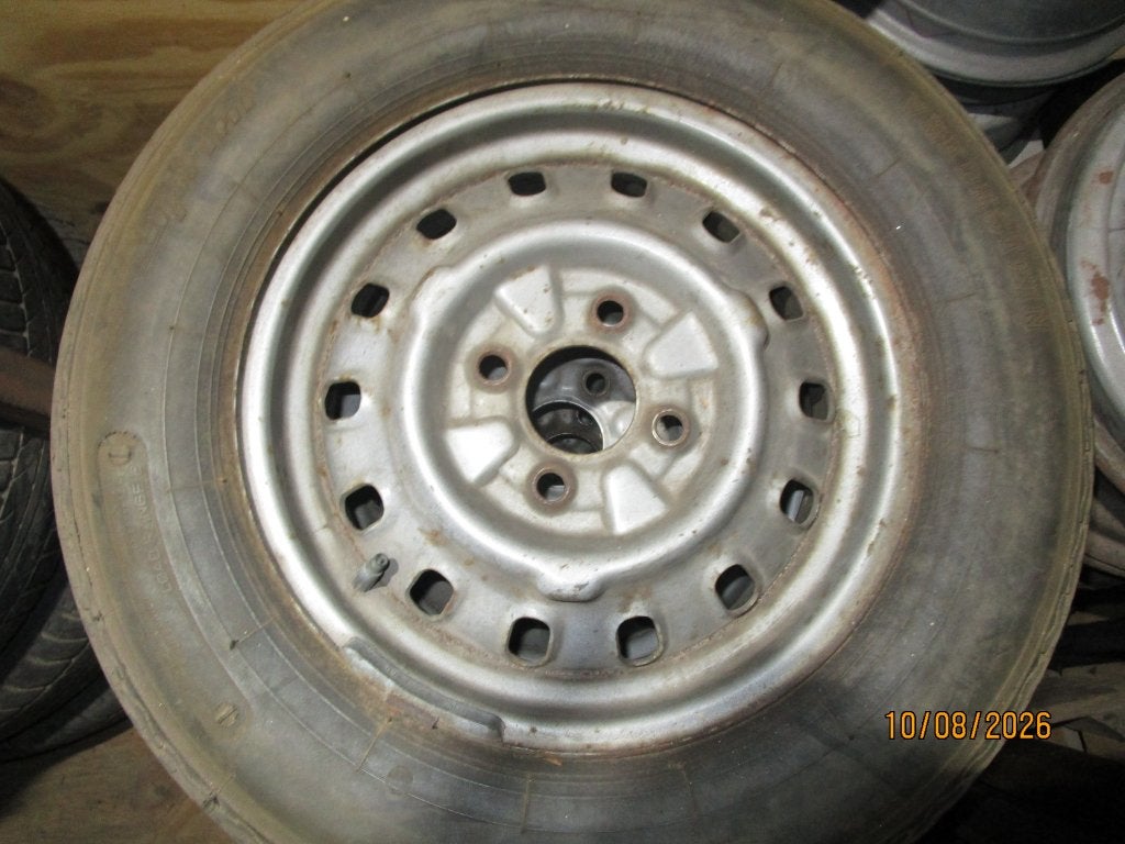 Simca 1000 coupe en 1200 s wielen, Ophalen