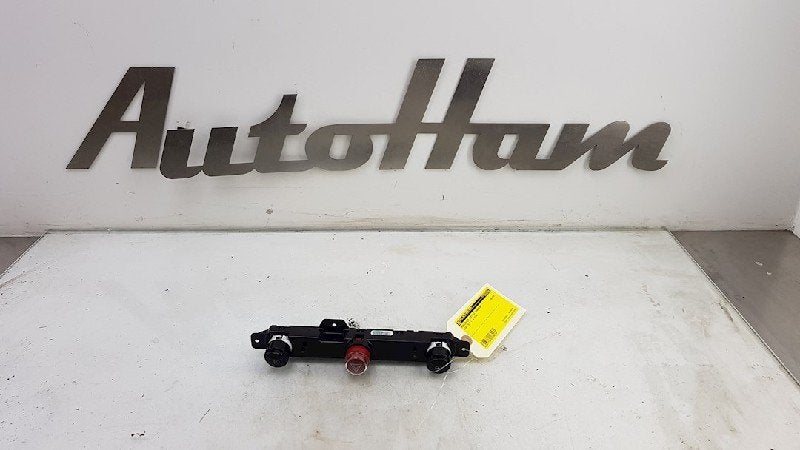 ALARMLICHTEN SCHAKELAAR Fiat 500 (312) (|735451107|), Dhr. J. Ham, Gebruikt, Administratie@autoham.nl, Fiat