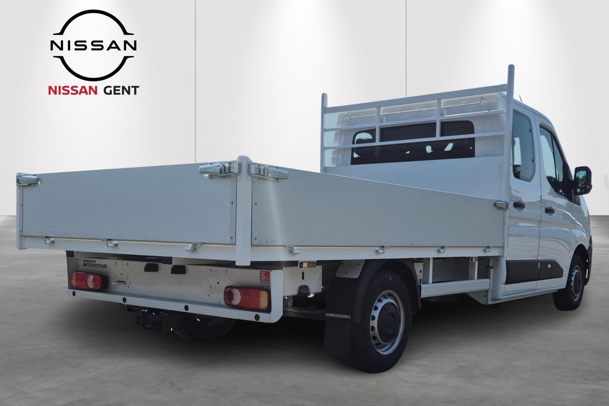 Nissan Interstar L3H1 3.5T 2.0 dCi 150 MT N-Connecta Dubbele, Auto's, Voorwielaandrijving, 4 deurs, 110 kW, 4 cilinders