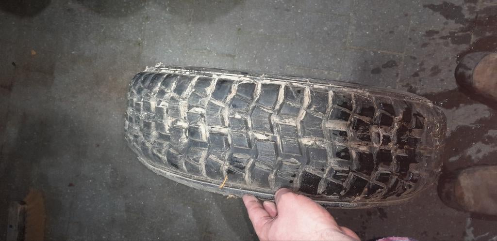 Unigom eurocross r14 x 2, Enlèvement
