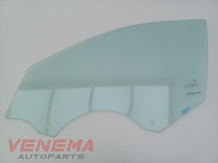 Vitre portière 4portes avant gauche d'un BMW 1-Serie, -, 3 mois de garantie, Utilisé, -