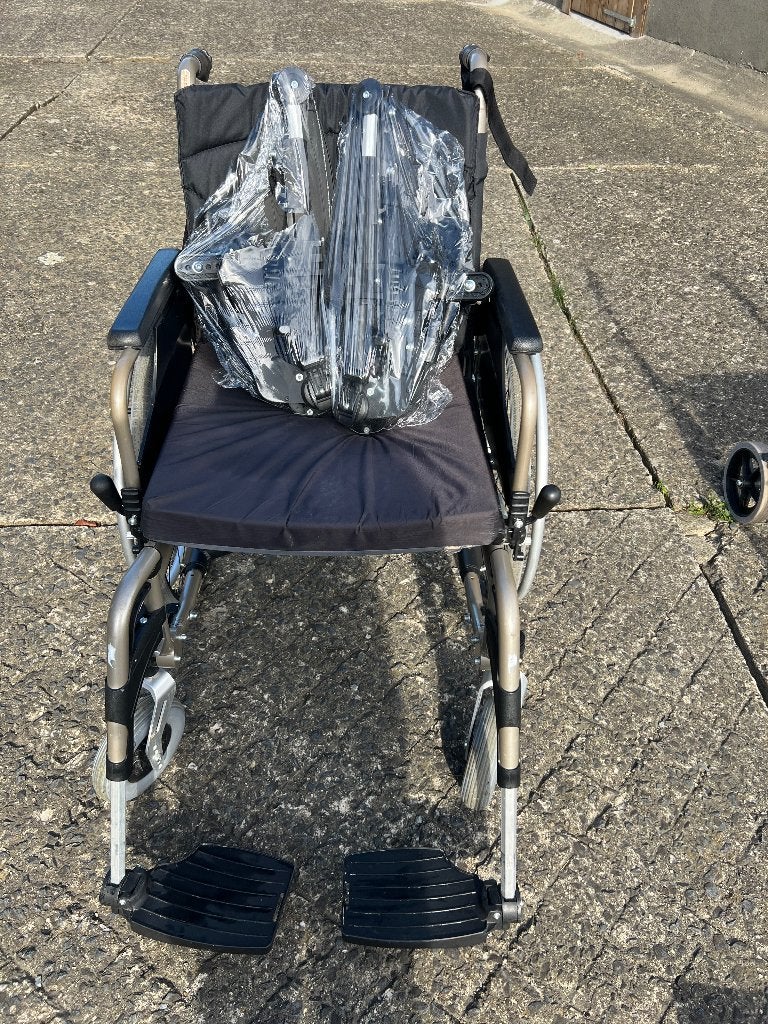 Fauteuil roulant Vermeiren V300, très bon état, Enlèvement, Pliant, Utilisé