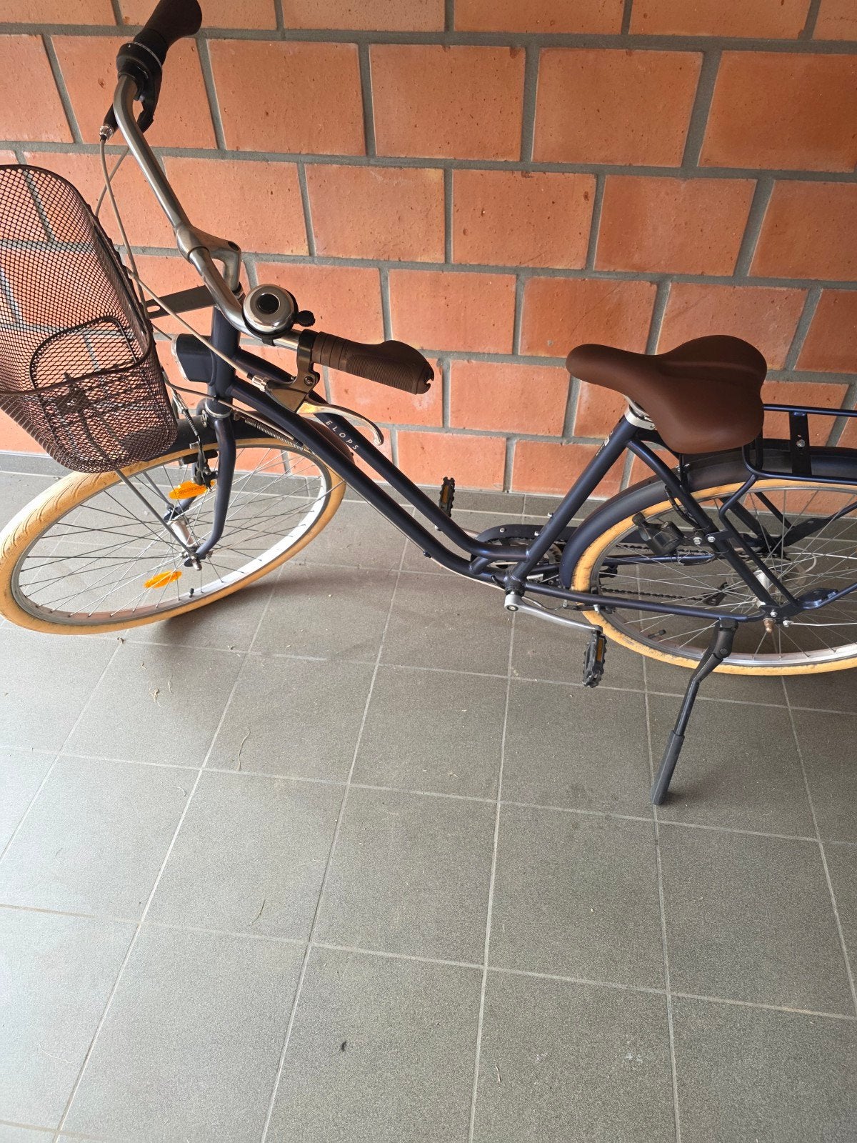 Vélo pour femme, Enlèvement