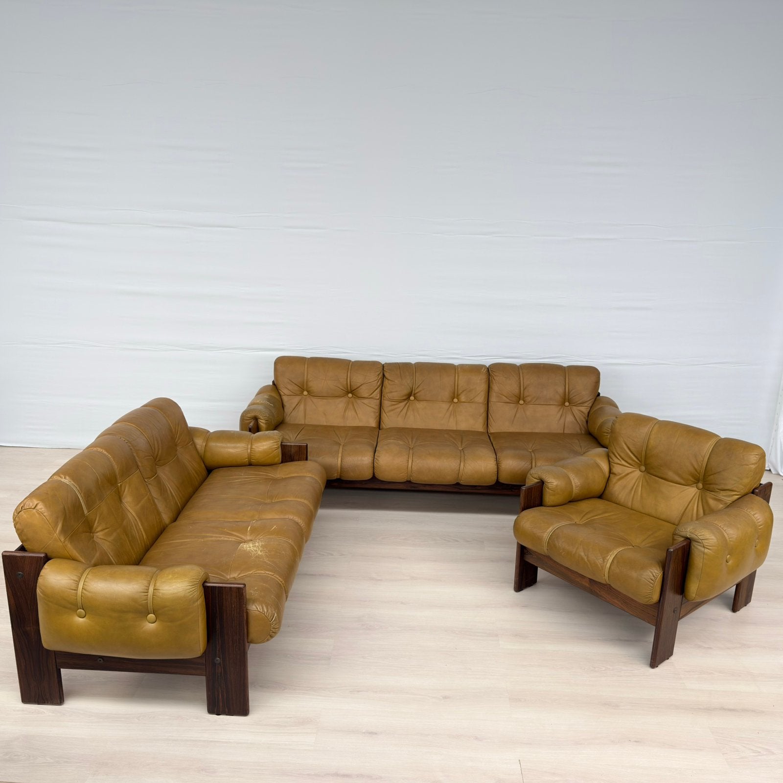 Vintage Tufted Leather Sofa Kalustekiila, Enlèvement ou Envoi, Comme neuf