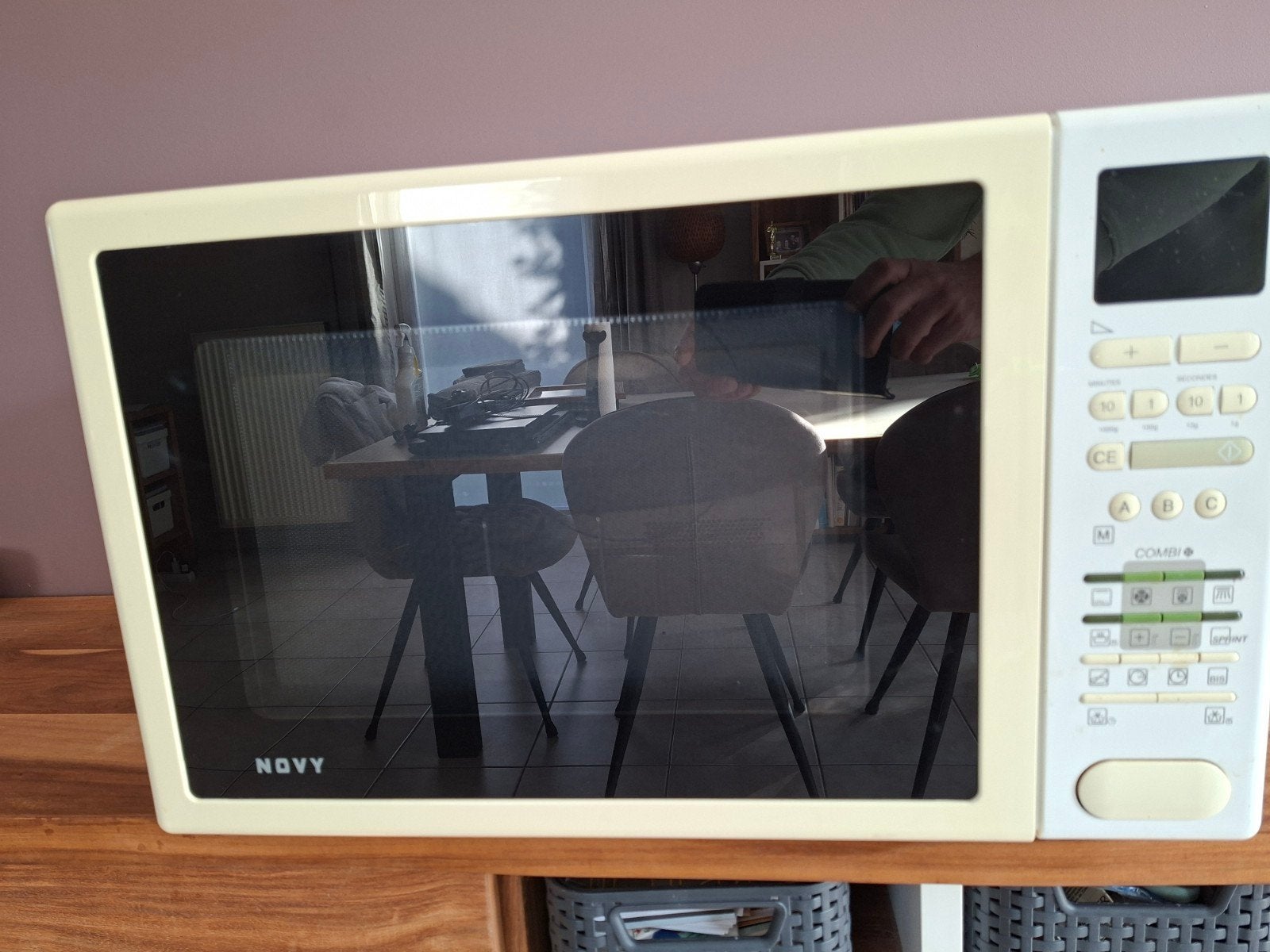 combi oven Novy, Ophalen, Gebruikt, Draaiplateau, 45 tot 60 cm