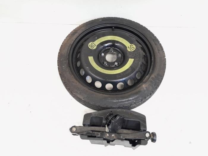 Krikset + reservewiel van een Audi A4, Gebruikt, -, -, Ophalen of Verzenden