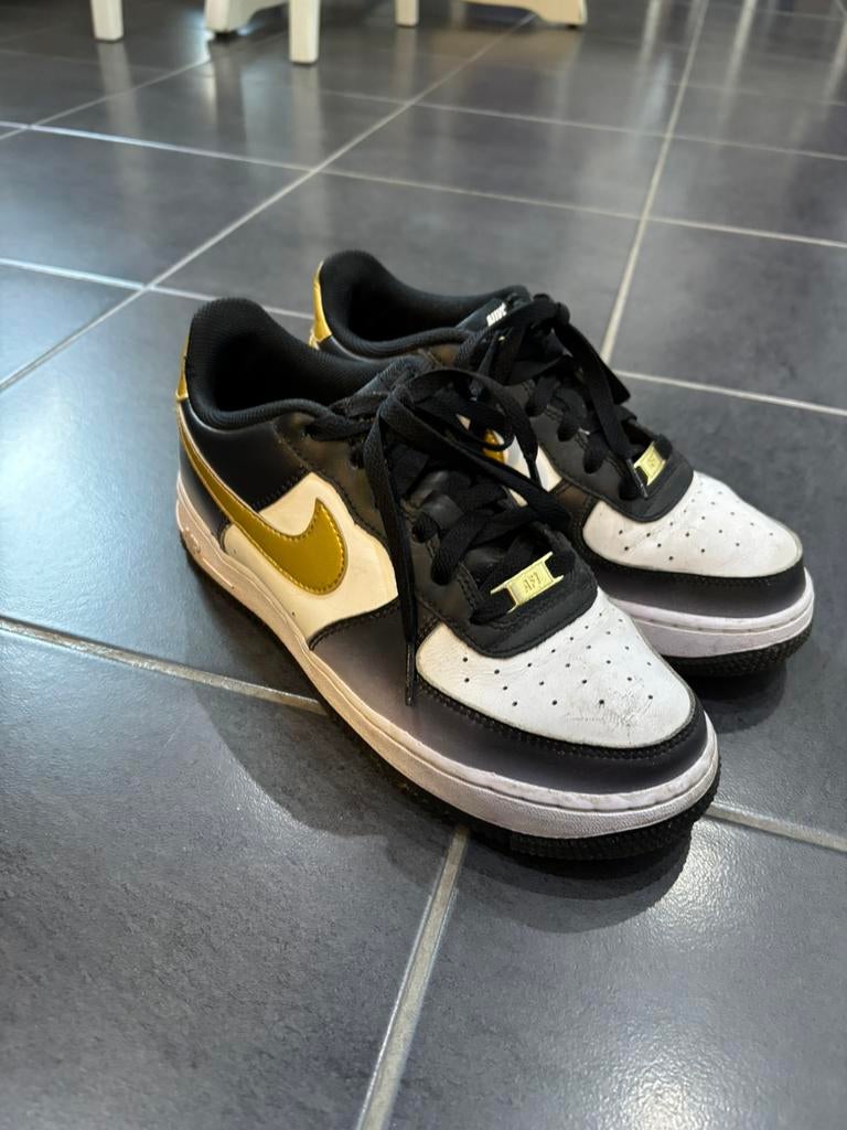 Nike air force one maat 38.5, Vêtements | Femmes, Enlèvement ou Envoi, Porté