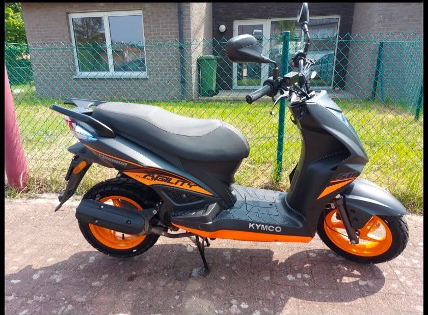 Kymco Agility Renouve Klasse A, Fietsen en Brommers, Scooters | Kymco, Ophalen, Agility