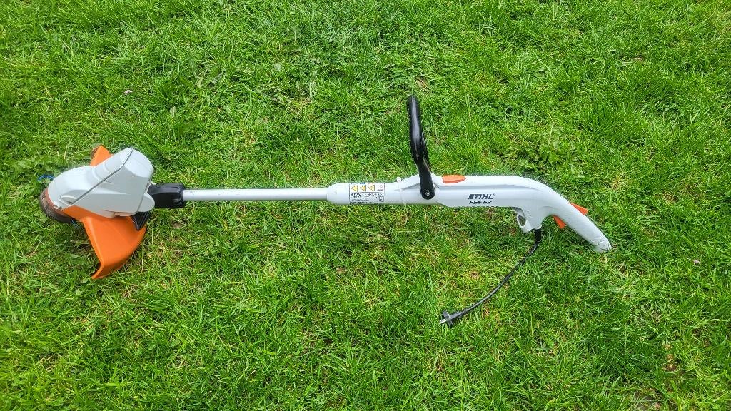 Coupe bordure Stihl FSE 52, Stihl, Électrique, Comme neuf, Enlèvement