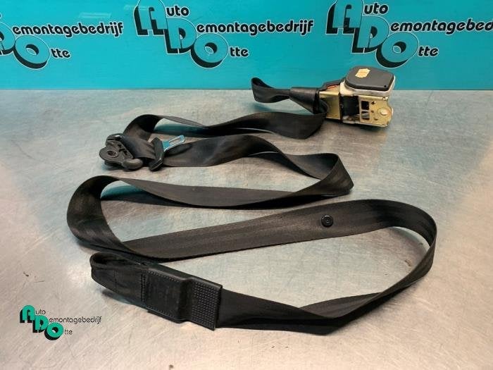 Ceinture de sécurité avant gauche d'un Volkswagen Golf (Go, Autos : Pièces & Accessoires, Habitacle & Garnissage, Volkswagen, Utilisé