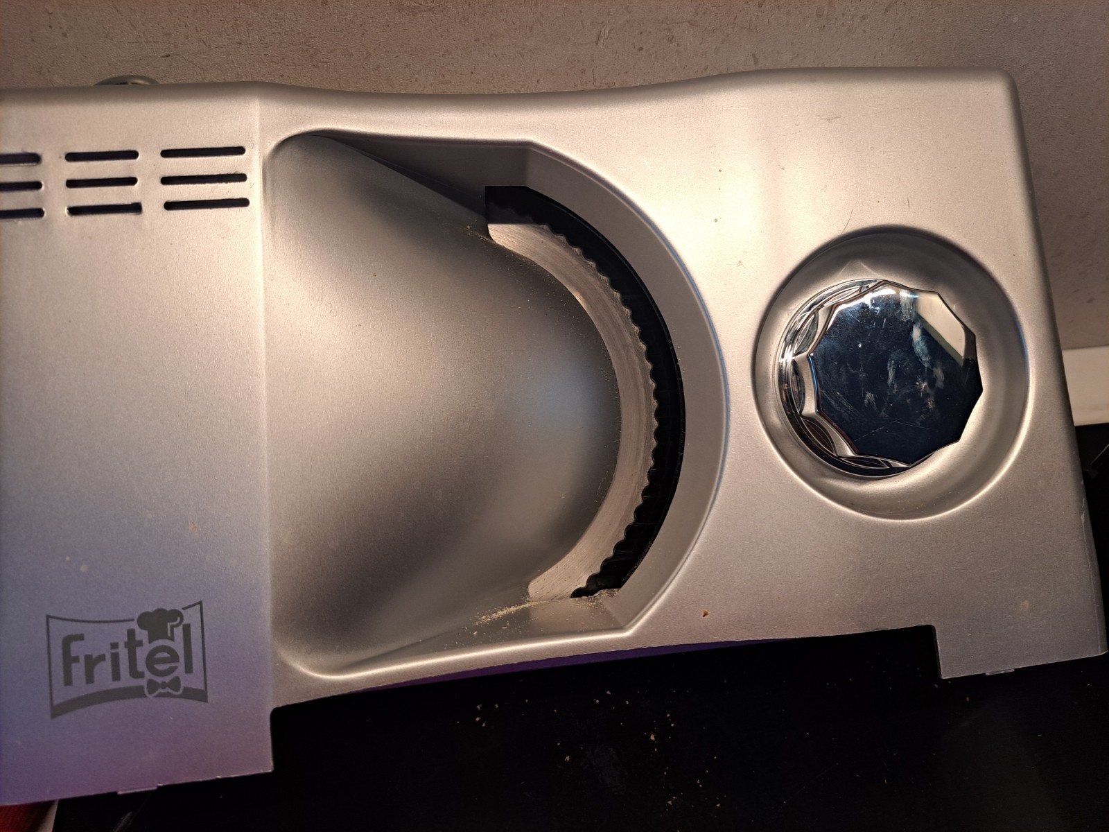 Snijmachine met veel extra hulpstukken, Ophalen