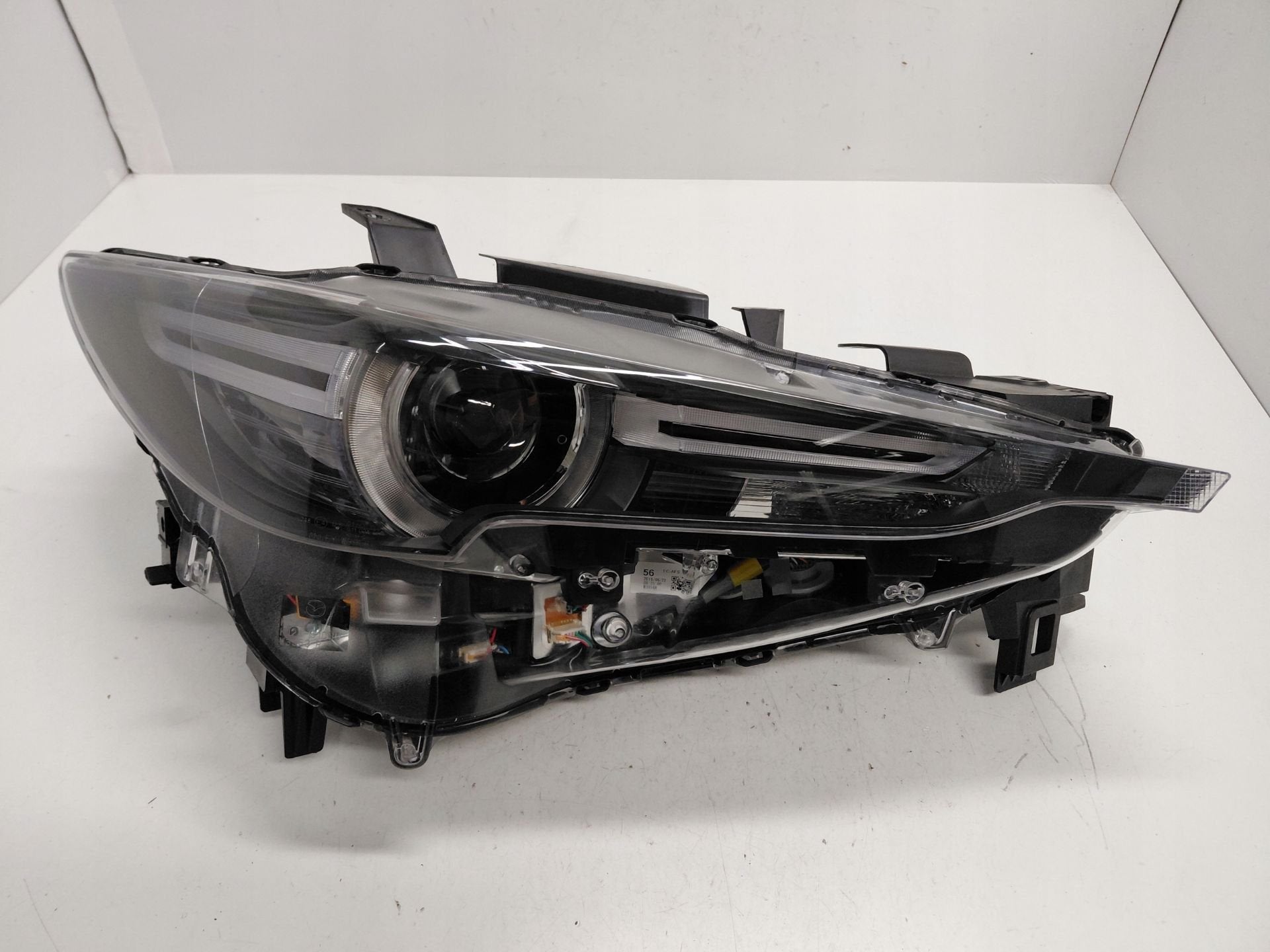 Phare droit Mazda CX5 II KB8P51030, Shinchi, Fuchu-Cho 3-1
730-8670  Hiroshima, Mazda Motor Corporation, Info@mazda.co.jp, Mazda