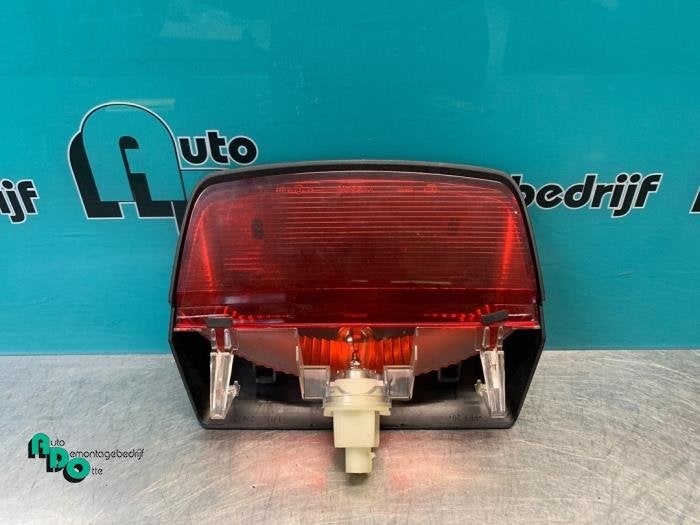 Extra Remlicht midden van een Nissan Micra (Micra 03-), Gebruikt, -, -, Ophalen of Verzenden