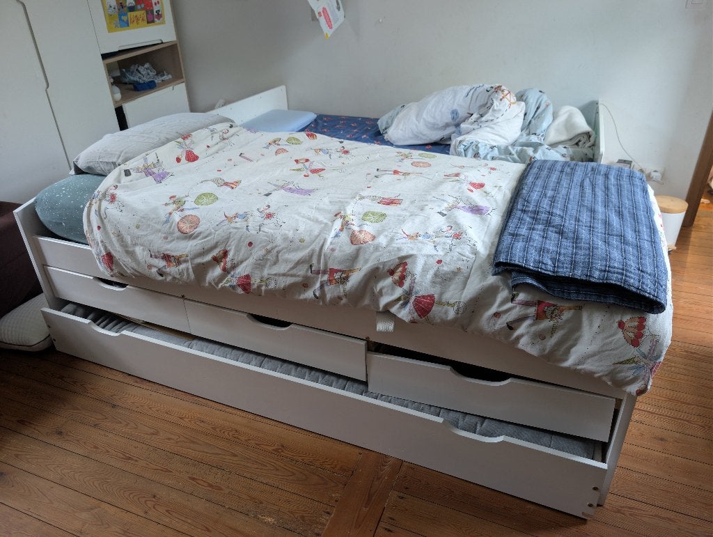 Lit gigogne IKEA SLÄKT (avec tiroirs) – Idéal bricoleur !, 85 à 100 cm, Sommier à lattes, Enlèvement, 180 cm ou plus