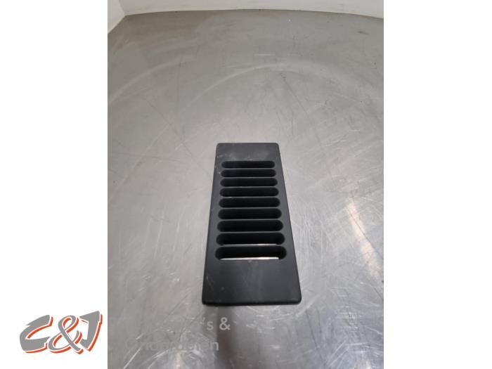 Grille d'aération arrière d'un Fiat Talento, -, 3 mois de garantie, Utilisé, Fiat