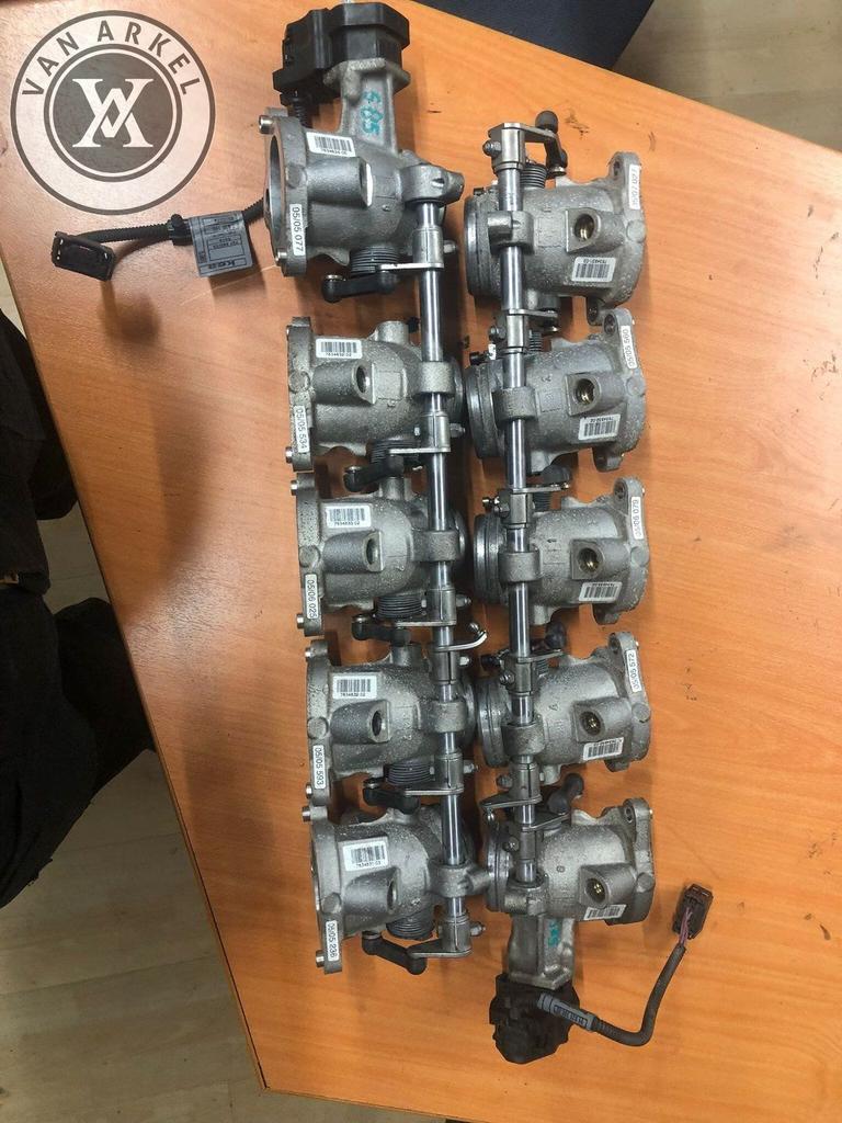 bmw m6 m5 gasklepen set, -, Utilisé, -, Enlèvement ou Envoi