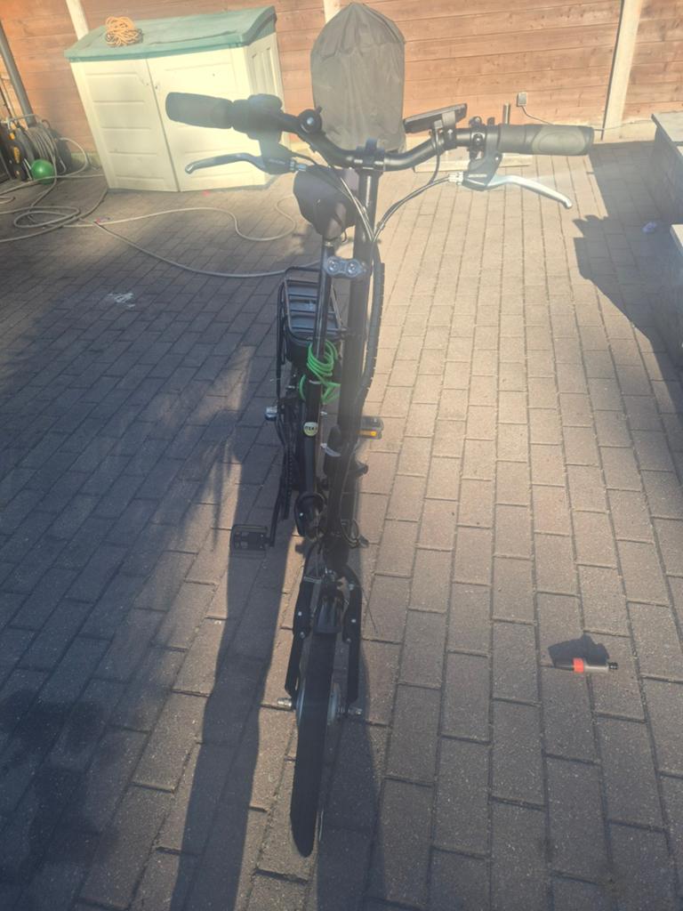 Elektrische plooifiets: Talent, met lader, Fietsen en Brommers, Brommers | Tomos, Gebruikt, Overige modellen, Klasse A (25 km/u)