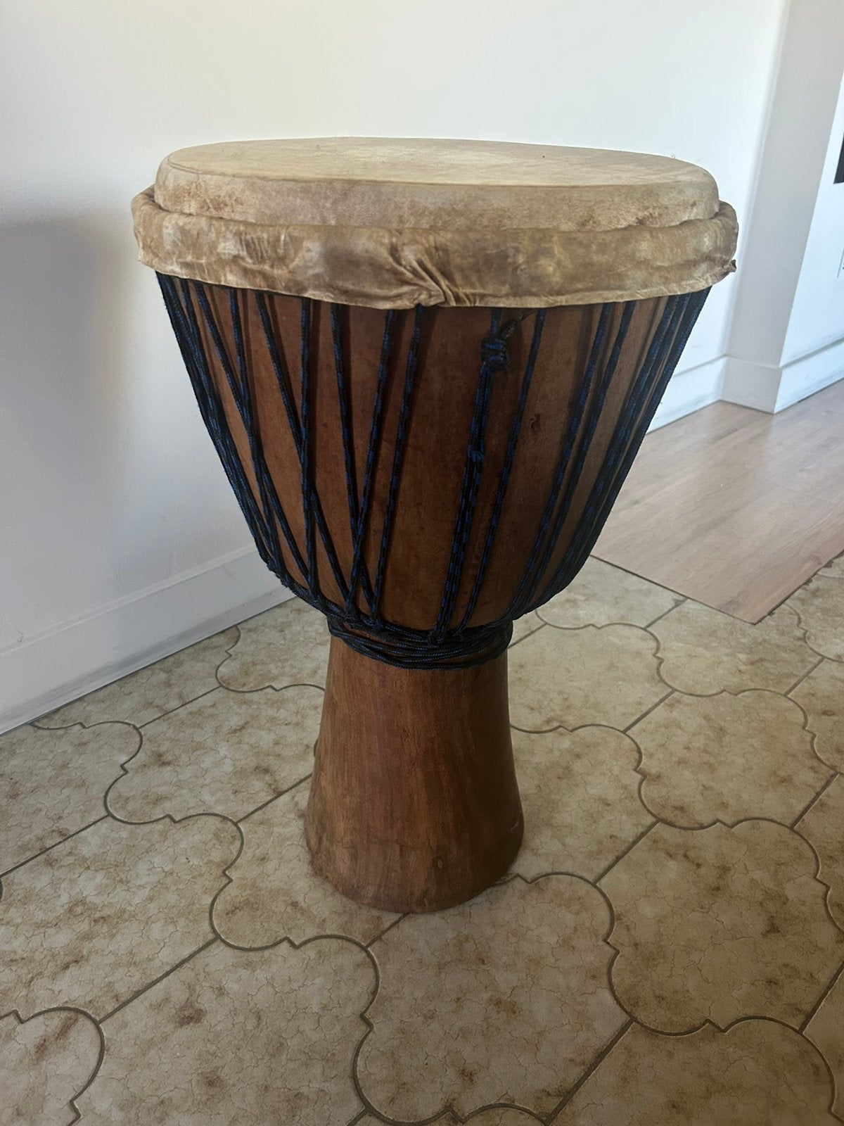 Grote djembe, Muziek en Instrumenten, Ophalen, Zo goed als nieuw, Trommel