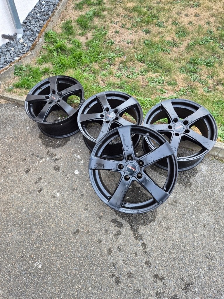 Jante alu 17“, 215 mm, 4 Saisons, Véhicule de tourisme, 17 pouces