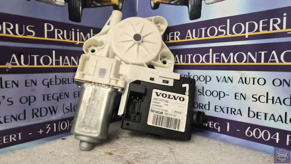 Moteur de l ve-vitre lectrique arri re gauche pour Volvo V50, Gunnar Engellaus vag 8
405 31  Gothenburg, SE, Info@volvocars.com