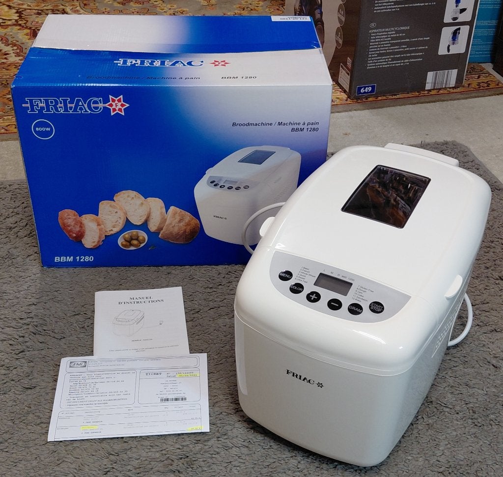Broodmachine  (900gr tot 1200gr) 1,5j oud, Electroménager, 800 à 1200 grammes de pâte, Fenêtre transparente, Enlèvement, Utilisé