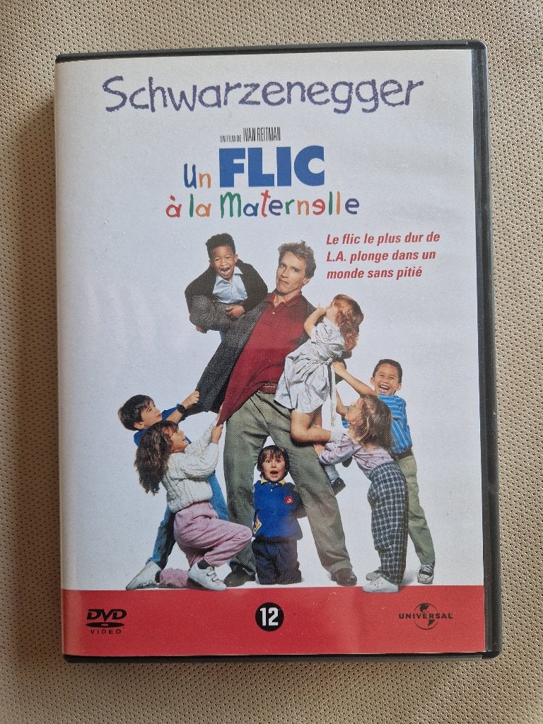 DVD Kindergarten cop  - Schwarzenegger Arnold, Ophalen of Verzenden, Zo goed als nieuw, Spaans, Engels