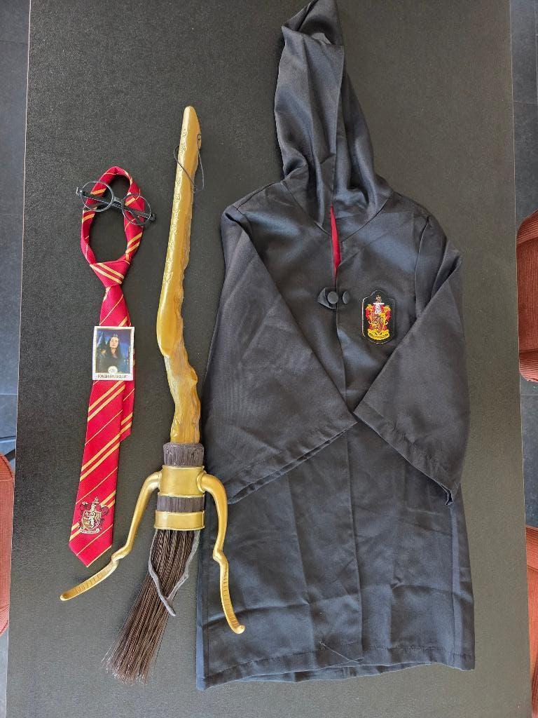 Harry Potter Verkleedkledij inclusief bezemsteel, Ophalen, Zo goed als nieuw, 134 t/m 140, Jongen of Meisje