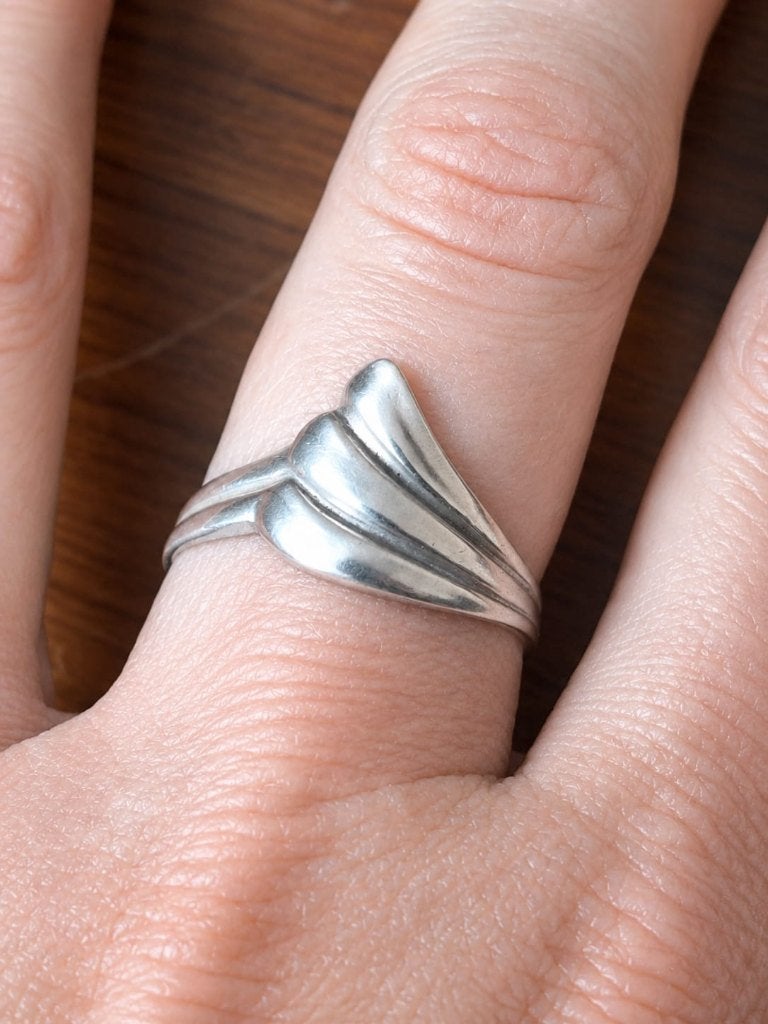 Bague vintage en argent massif 925 – Motif vagues rétro, Enlèvement ou Envoi, Utilisé, Femme, Argent