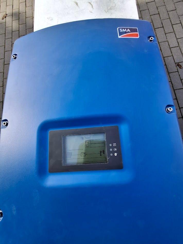 Een omvormer voor zonnepanelen, Enlèvement, Utilisé