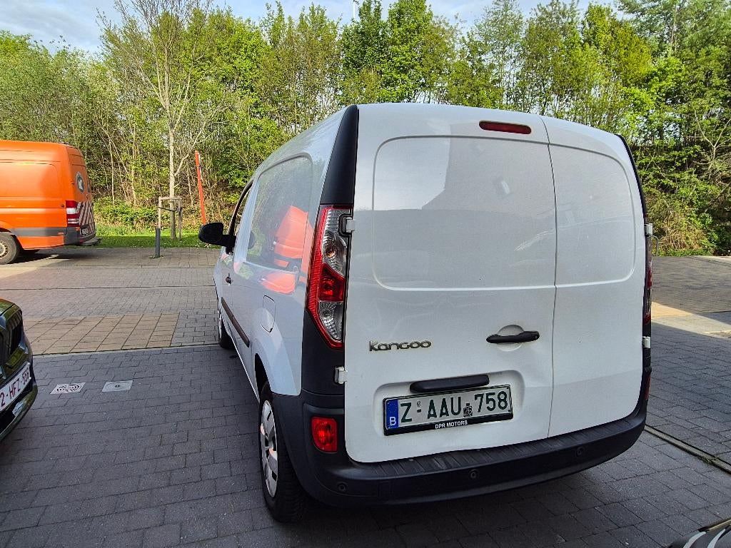 Renault Kangoo LV 2021 1.5 dCi 95 Airco (EU6D) GARANTIE, Auto's, Voorwielaandrijving, 4 deurs, Stof, 4 cilinders