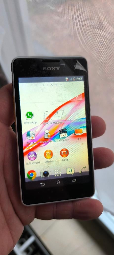 sony xperia E1 4gb Prototype - rare, Wit, Touchscreen, 3 tot 6 megapixel, Ophalen of Verzenden