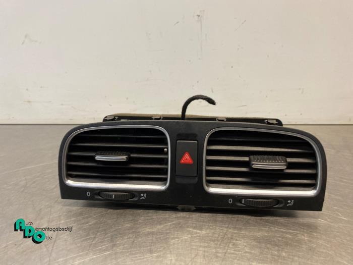Luchtrooster Dashboard van een Volkswagen Golf (Golf 09-), Gebruikt, -, Volkswagen, -