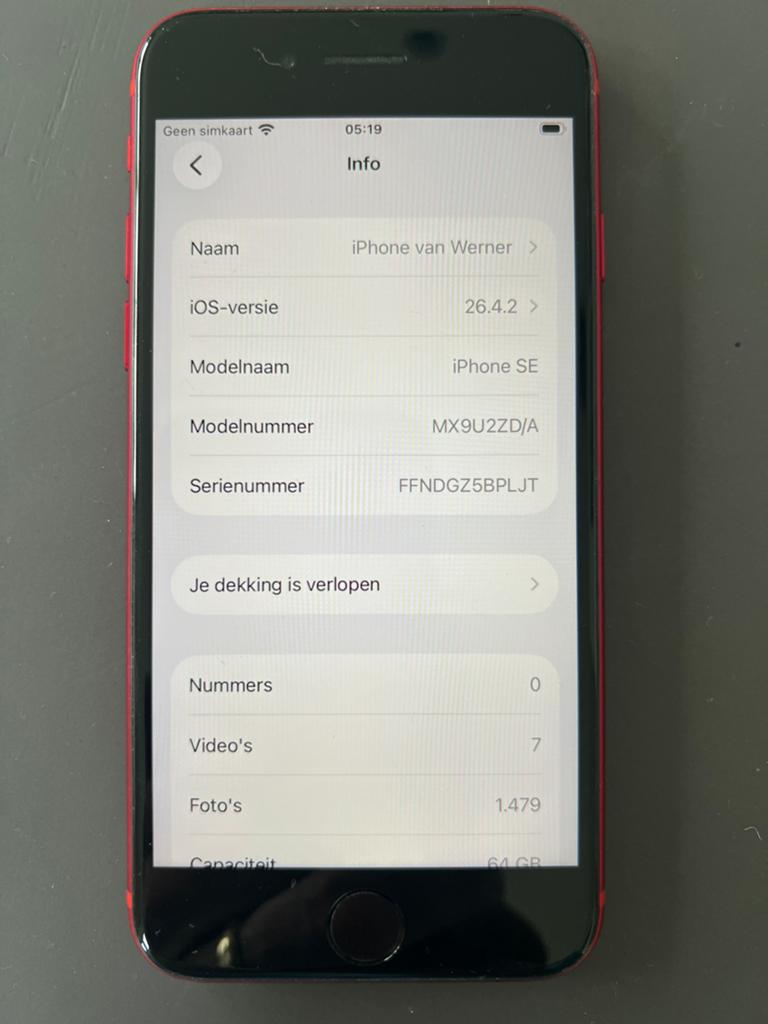 I Phone SE, Télécoms, Téléphonie mobile | Housses, Coques & Façades | Apple iPhone, Comme neuf, Apple, Rouge, Autres matériaux