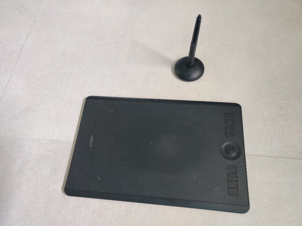 Wacom Intuos Pro PTH-660, Computers en Software, Gebruikt, Multi-touch, Ophalen of Verzenden, Wacom