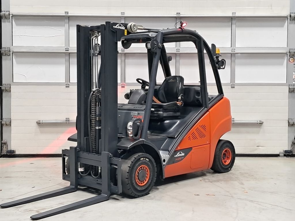 Linde H25D-02, 3000 à 4000 kg, Diesel, Chariot élévateur, LINDE